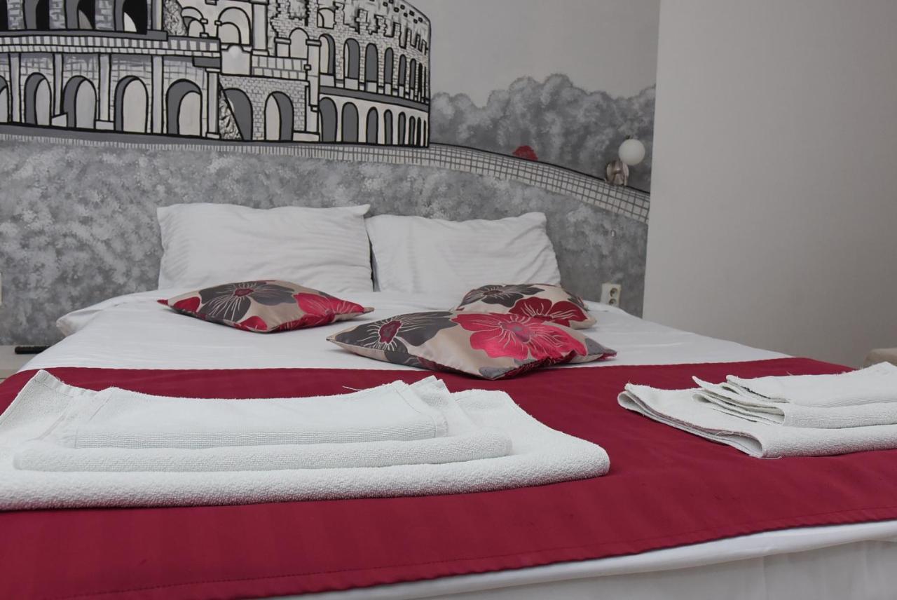 City Boutique Rooms Szkopje Kültér fotó